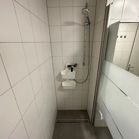 דירה Nice, Big And With 2 Balconies *